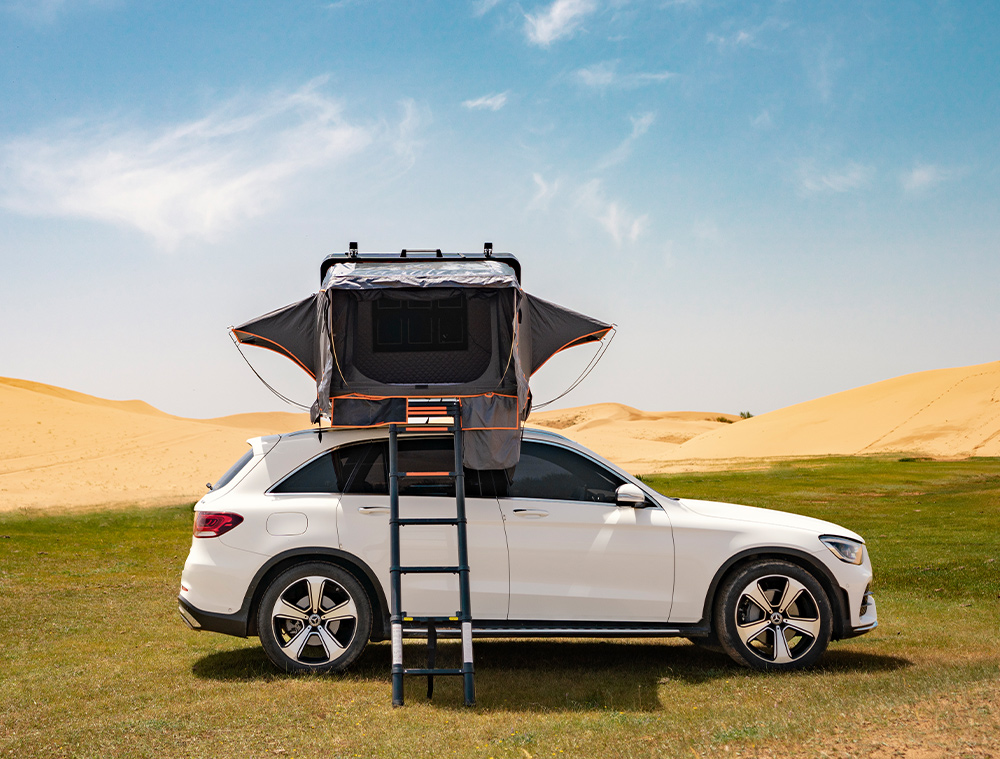 Roof Tent Provides a Safe And Comfortable "Home" For Your Outdoor Journey